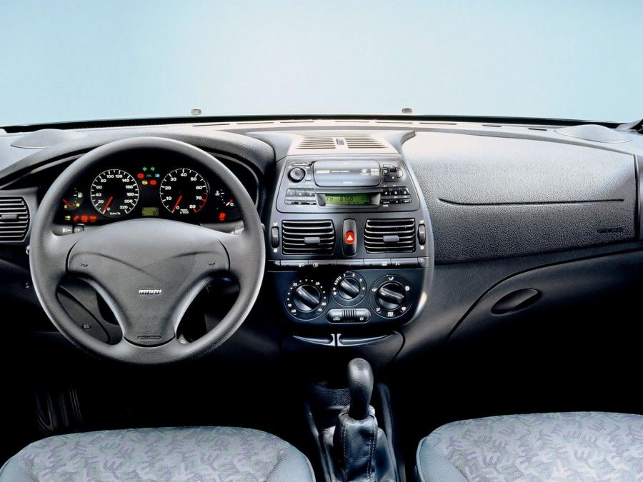  Fiat Bravo 1995 года  (фото 11 из 13)